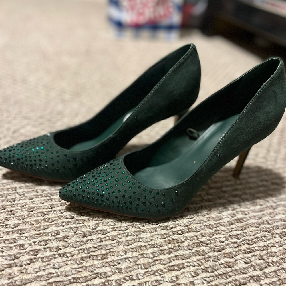 Marc Fisher heels
